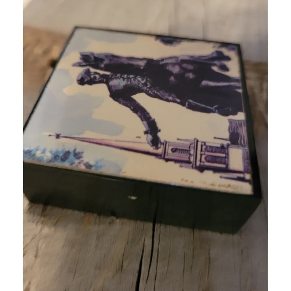 Vintage GENUINE‎ GOZINTA BOX by Mia Creations